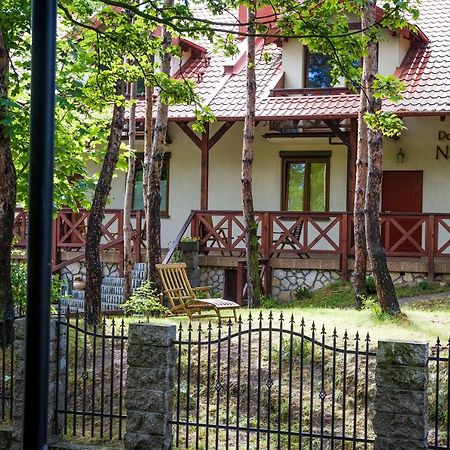 Dom Na Wzgorzu Apartment Jastarnia Exterior photo